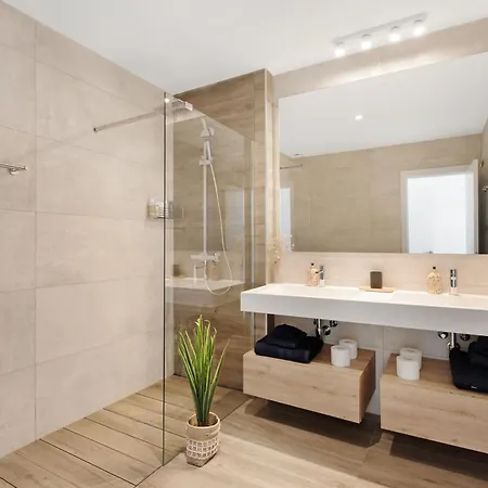 Luxus-apartment Mit Meerblick & Spa, - Cabopino Golf *